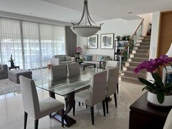 Parvis (D10), Condominium #457419501